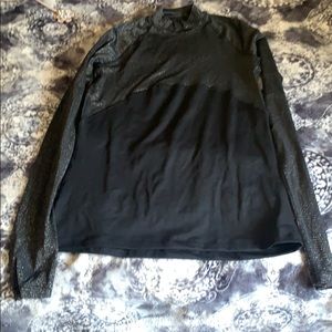 Nike dri-fit workout long sleeve 🏃‍♀️